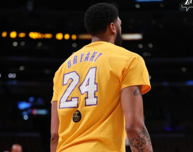 16岁103天，阿森纳小将萨蒙成为欧冠历史第6年轻参赛球员（年仅16岁103天，阿森纳小将萨蒙跻身欧冠历史第六年轻登场球员）