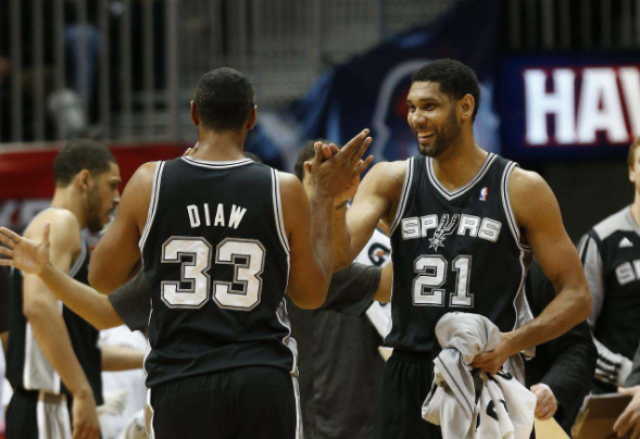 NBA：湖人加时险胜掘金 詹姆斯砍下40分（詹姆斯轰下40分 湖人加时力克掘金）