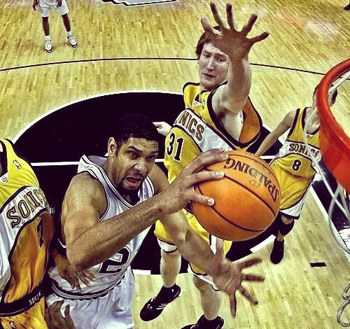 每体：从昔日失意到国家队7号，费兰走出阴霾成关键先生（每体：从低谷到身披国家队7号，费兰拨云见日成球队关键人物）