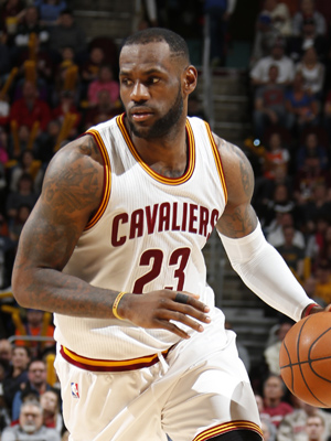 半场战报：格拉斯哥流浪者0-2罗马，佩莱格里尼、苏莱破门（半场：罗马2-0领先格拉斯哥流浪者，佩莱格里尼与苏莱建功）