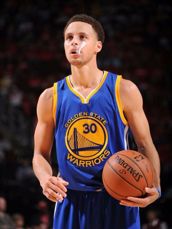 欧洲前10联赛场均进球：荷甲3.36球第1，意甲2.22球垫底（欧洲十大联赛场均进球榜：荷甲3.36球居首，意甲2.22球垫底）