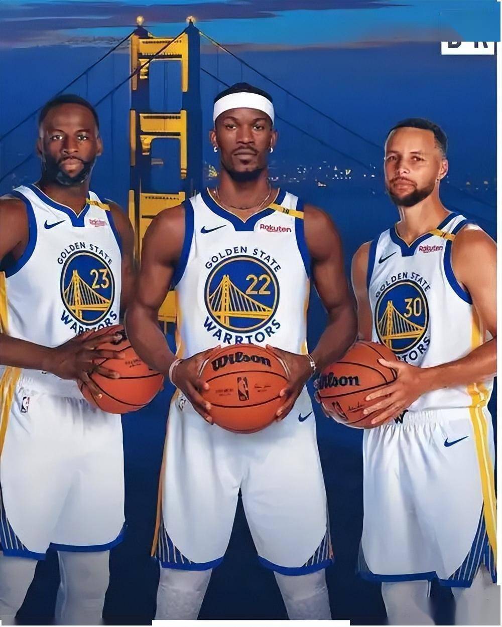 马德兴怒喷女足：主管领导给个解释，主帅不下课亚洲杯必惨败（马德兴怒斥女足：相关领导请给出说明，若主帅不下课，亚洲杯必遭惨败）