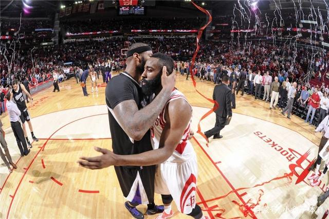 官方：热那亚主帅维埃拉下课；球队本赛季意甲9场未尝一胜（官宣：维埃拉不再执教热那亚，球队本季意甲9战仍未取胜）