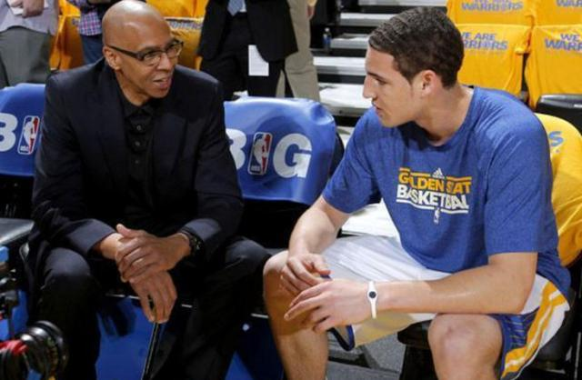 皇马3人染红！裁判报告曝光，2人或被禁赛2场，遭卡瓦哈尔嘲讽（皇马三将染红！裁判报告流出，两人或被停赛两场，卡瓦哈尔出言嘲讽）