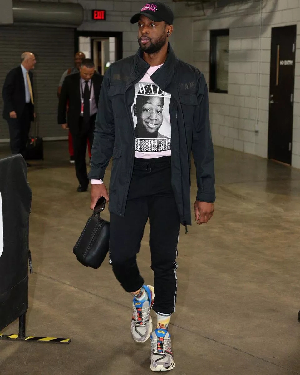 记者：纽卡一开始就计划先报价，曼联则打算先说服谢什科（记者披露：纽卡计划先递报价，曼联优先游说谢什科）