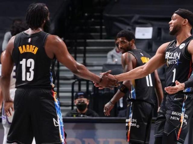 TA评蓝军战平枪手：这是马雷斯卡执教以来最“切尔西”的比赛（TA：蓝军战平枪手，马雷斯卡上任后最像“切尔西”的一战）